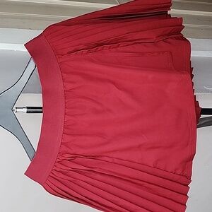 Soho Burgundy Pleated Skater Skirt Shorts Size Large